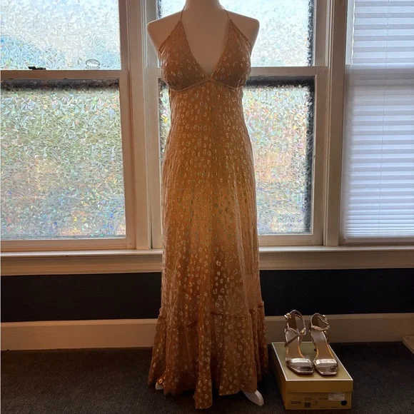 Z&L | Dresses | Gold Halter Backless Dress Perfect For A Summer Wedding | Poshmark Z&L | Dresses | Gold Halter Backless Dress Perfect For A Summer Wedding | Poshmark